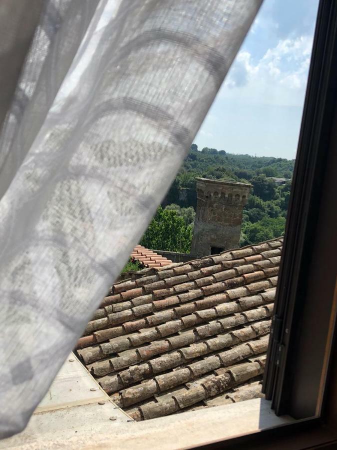 Casa Vacanze La Torretta Sutri Exterior photo