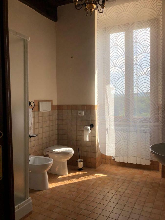 Casa Vacanze La Torretta Sutri Exterior photo
